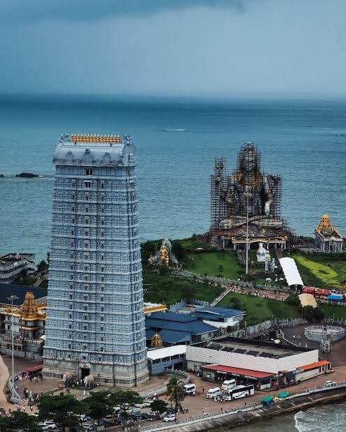 Murudeshwar Travel cover image
