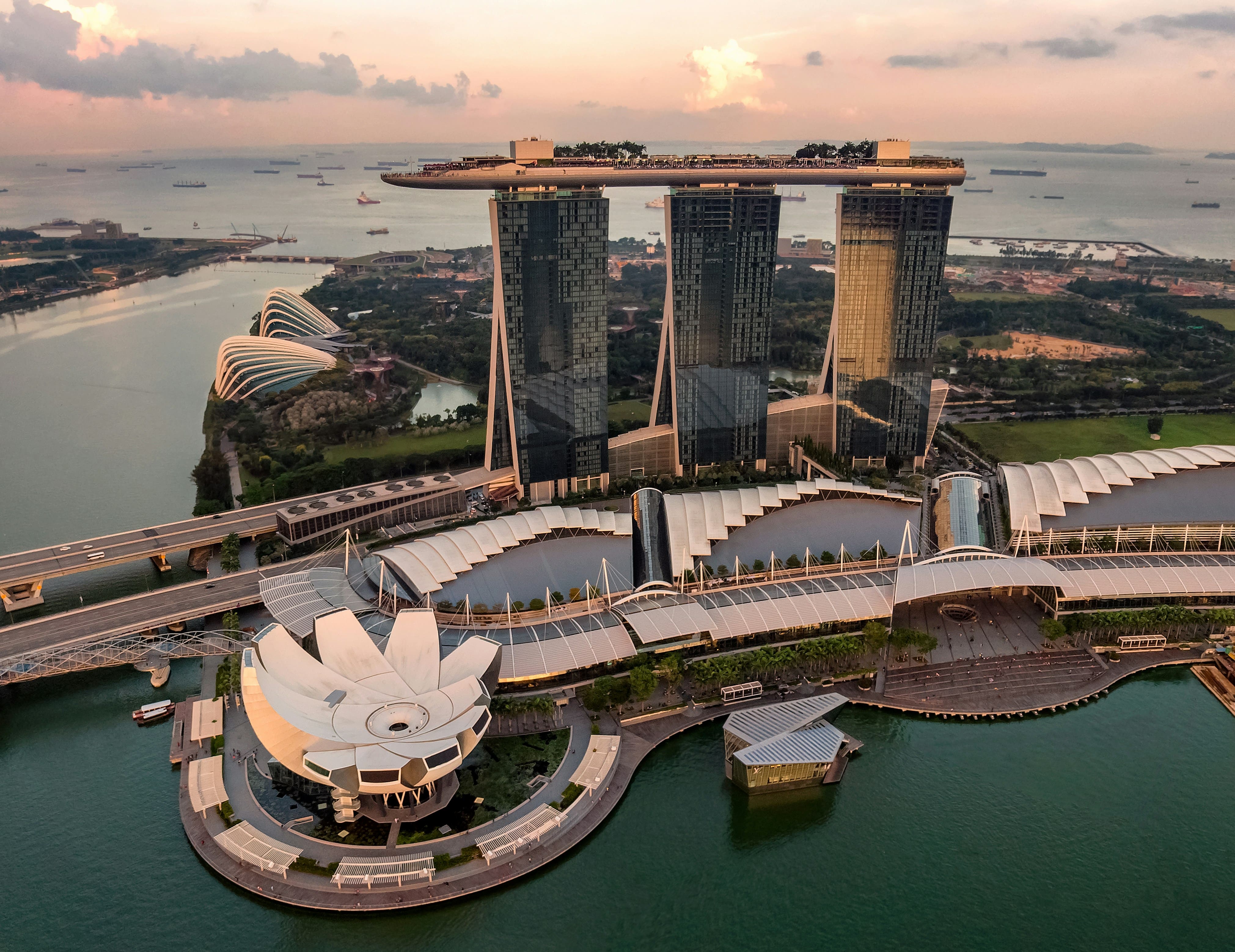 Singapore Travel cover image